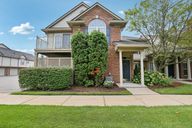 Oakmonte Blvd-S0108-001.jpg