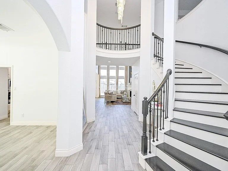 3707 Brampton Island Dr — Photo 4