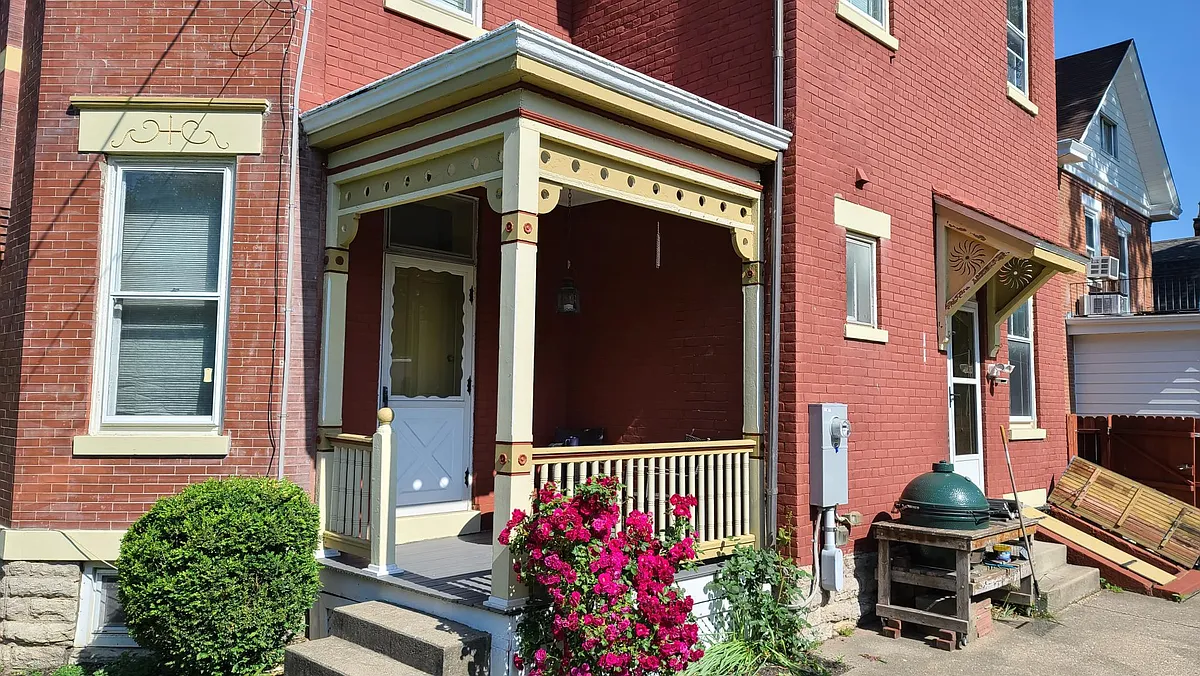 Building Photo - 4404 Franklin Ave