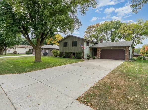 719 Highland Dr, New Prague, MN 56071