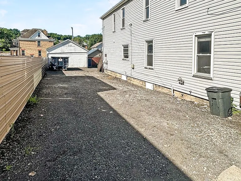 1524 4th Ave — Photo 33