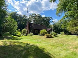 281 Main Rd, Montgomery, MA 01085