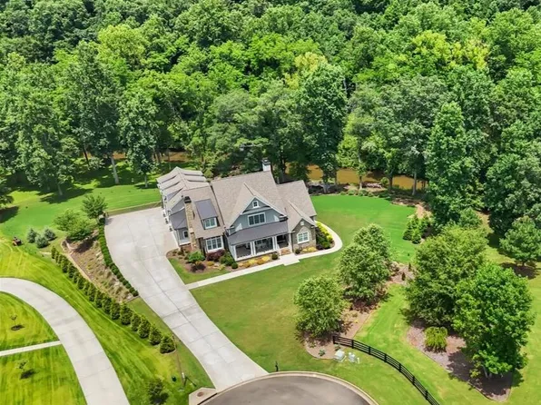 134 Sharp Mountain Crk, Ball Ground, GA 30107