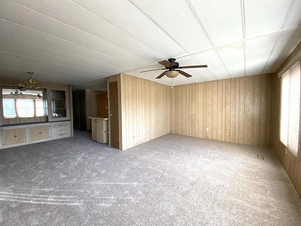 1586 Queens Row Fortuna CA Zillow