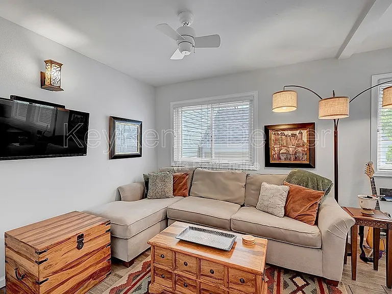 3427 Iris Ct — Photo 30