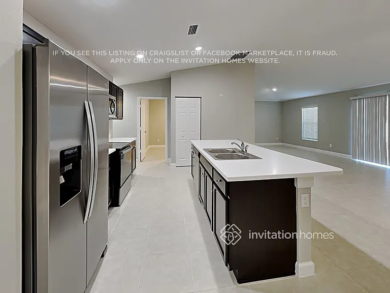 309 Eckert St SE — Photo 6