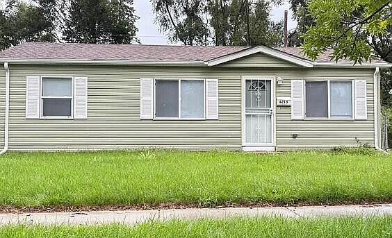 1st image of 4216 W 19th Plz