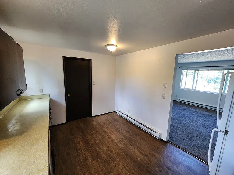 2500 Howard Ave #1 — Photo 9