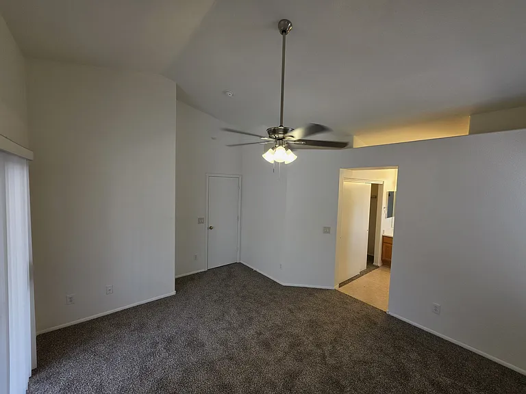 2486 E Winchester Pl — Photo 20