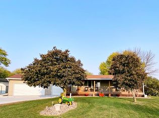 231 S Hood St, Clare, IA 50524