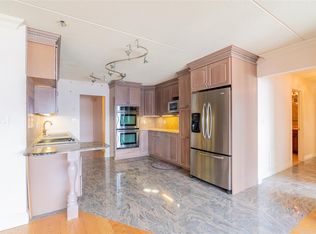 250 Gorge Rd APT 22J, Cliffside Park, NJ 07010