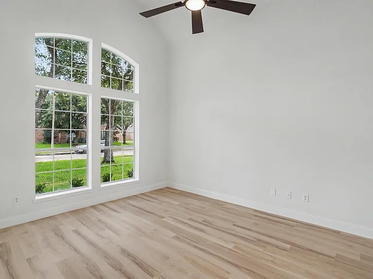 2905 Summer Cape Ct — Photo 13