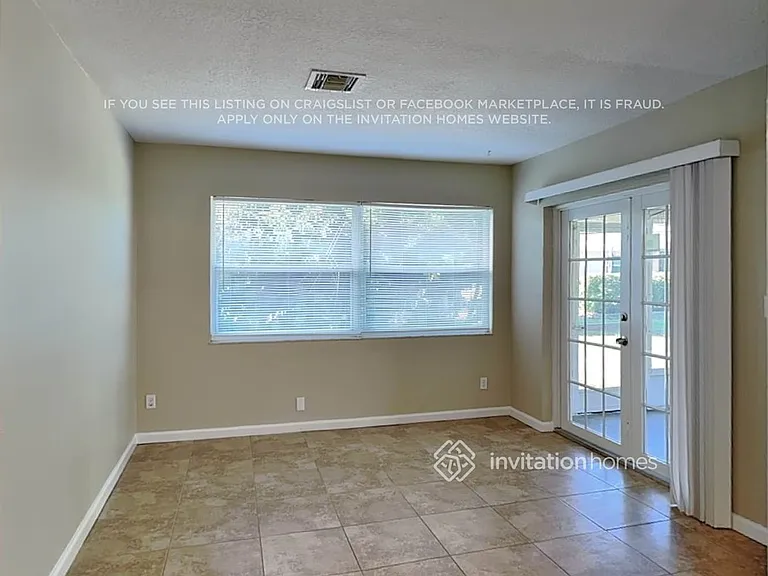 122 Van Dyck Dr — Photo 5