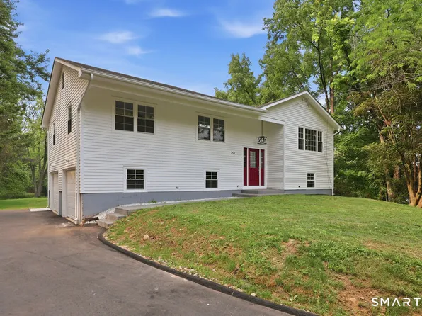 751 West Avon Road, Avon, CT 06001
