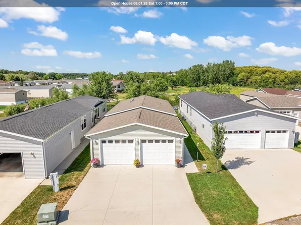 3200 Okoboji Ave #143, Milford, IA 51351