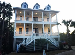 1605 Sewee Fort Rd, Mount Pleasant, SC 29466