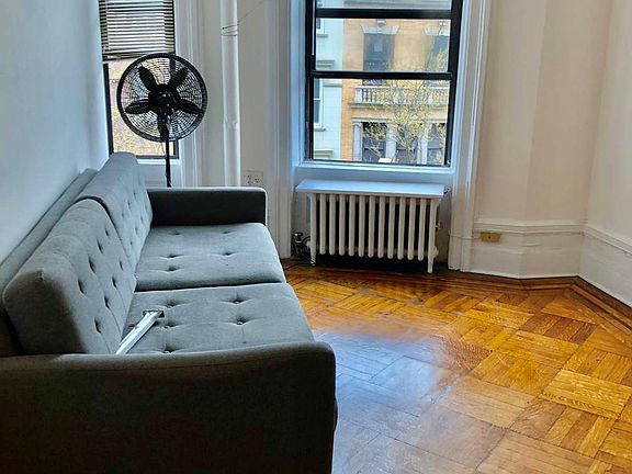 5th image of 31 W 85th St #2A