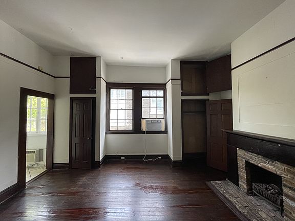 2nd image of 4401-11 Danneel St #2