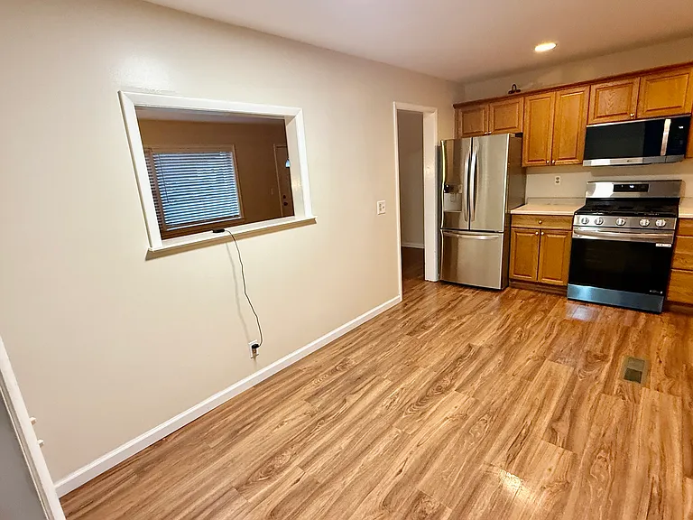 118 Barclay Rd — Photo 8