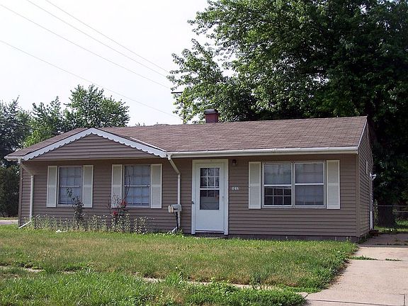 2nd image of 1217 Dorene Blvd