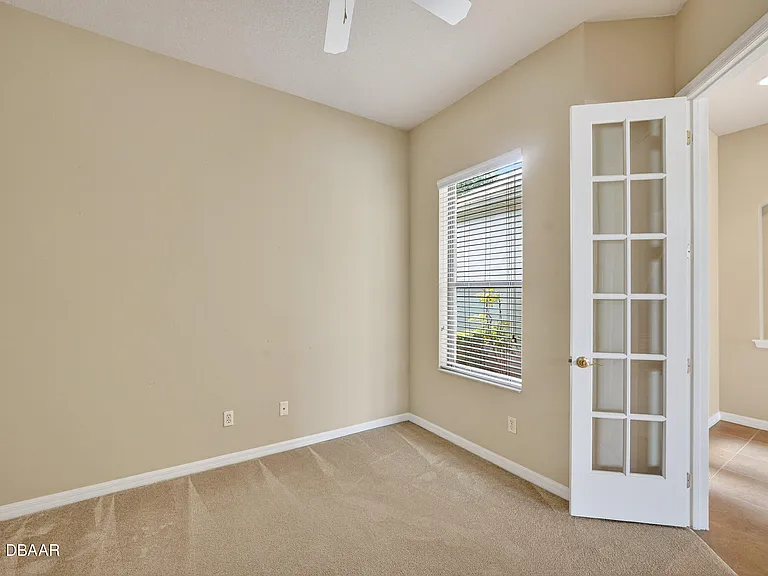 1312 Hansberry Ln — Photo 8