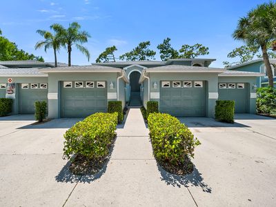 925 New Waterford Dr APT 104, Naples, FL, 34104