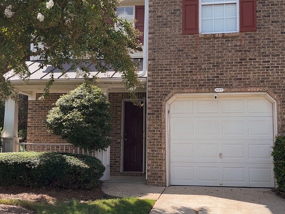 1st image of 117 Fox Creek Dr