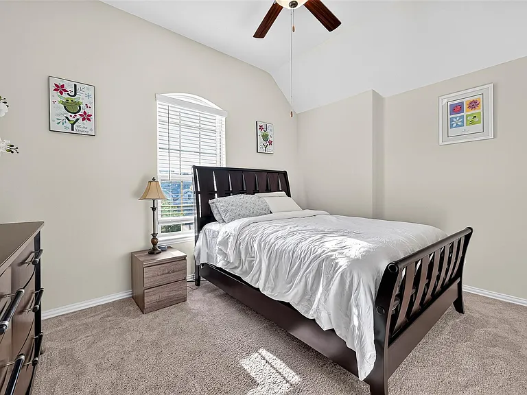 10519 Forfar Ln — Photo 35