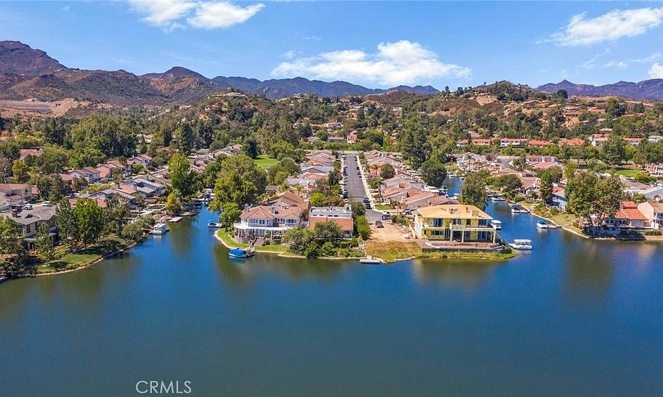 1st image of 2430 Leeward Cir