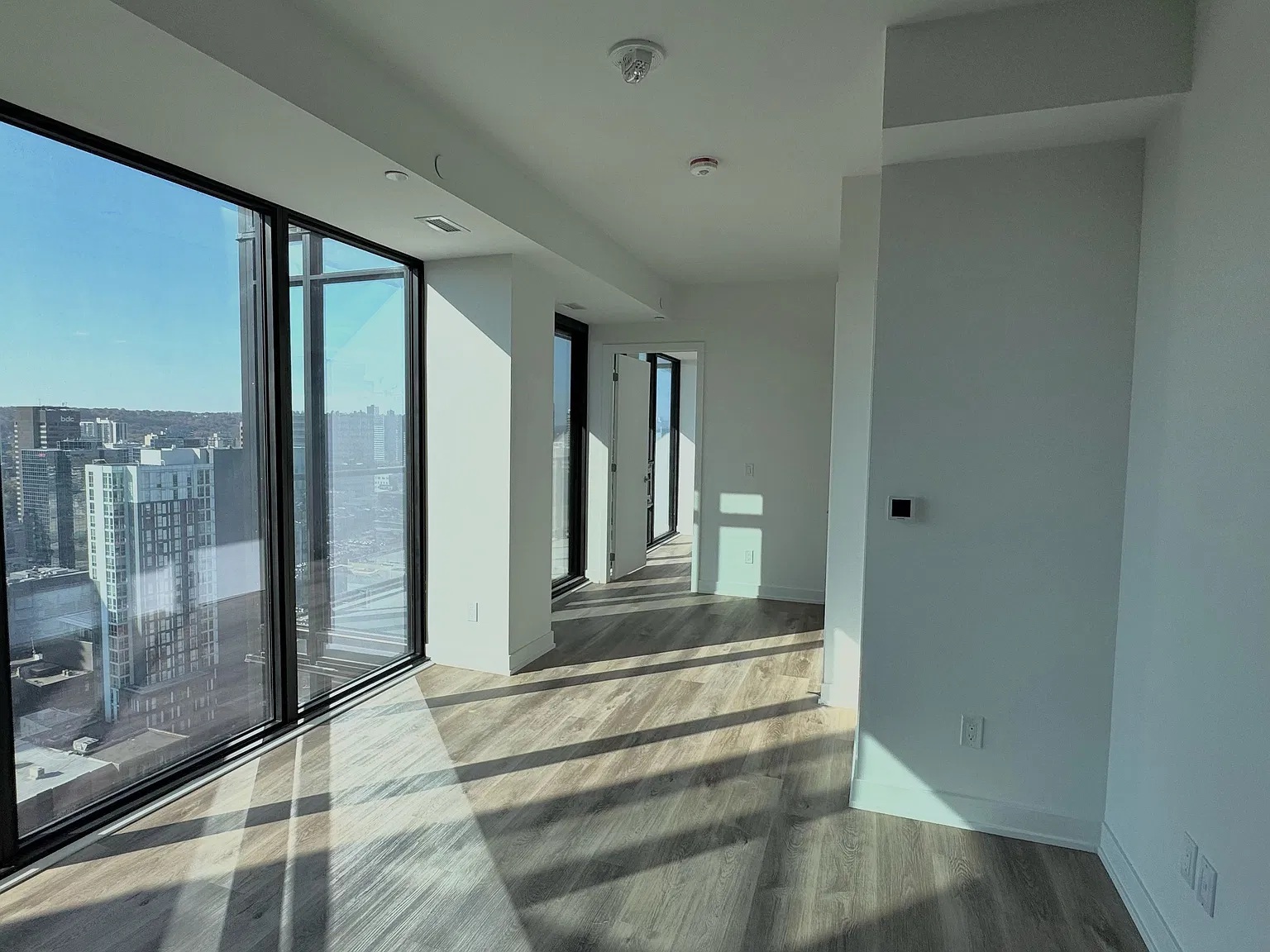 2 bed, $2,380 — Photo 3