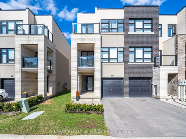 1121 Cooke Blvd #80, Burlington, ON L7T 0C4