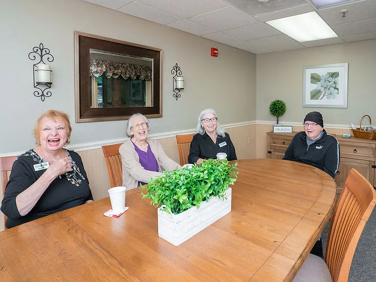 Creekside Village Retirement Residence — Photo 8