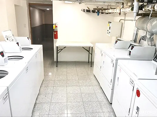 Rented by Oxford Property Group | media 32