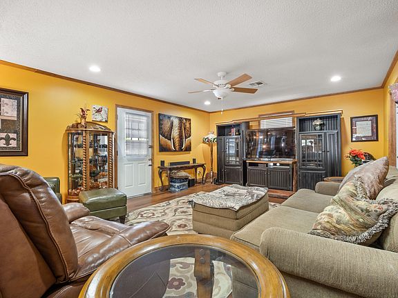 2nd image of 306 Green Dr