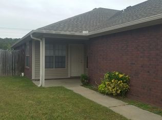 2506 W Dora Rd #B, Van Buren, AR 72956