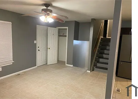 5 bed, 1500 sqft, $3,200 — Photo 4