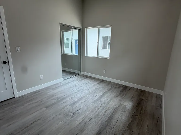 151 1/2 E 47th St #153 — Photo 16