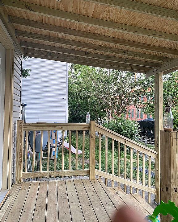 1st image of 433 Huffman Ave