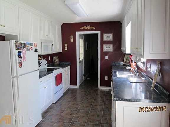 5th image of 144 Stillwood Dr