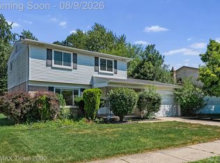 2053 Brookfield St, Canton, MI 48188