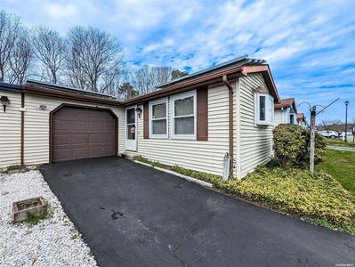141 W Village Circle #141, Manorville, NY, 11949