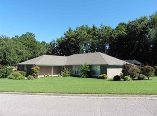 1990 Setting Sun Trl, Tallahassee, FL 32303