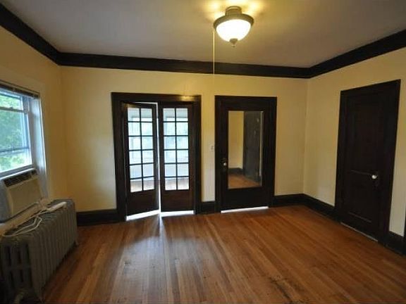4th image of 3500 1st Ave S APT 2