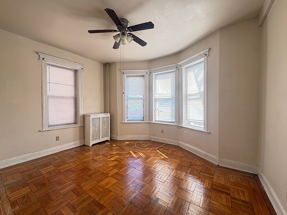 2nd image of 92 W 33rd St APT C2