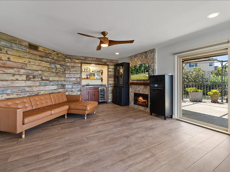 2700 E Panorama Dr #208 — Photo 13