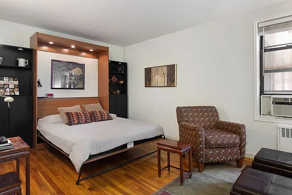 Sold by Brooklyn Real Inc | media 2