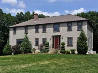 31 Domenic St, Millville, MA 01529