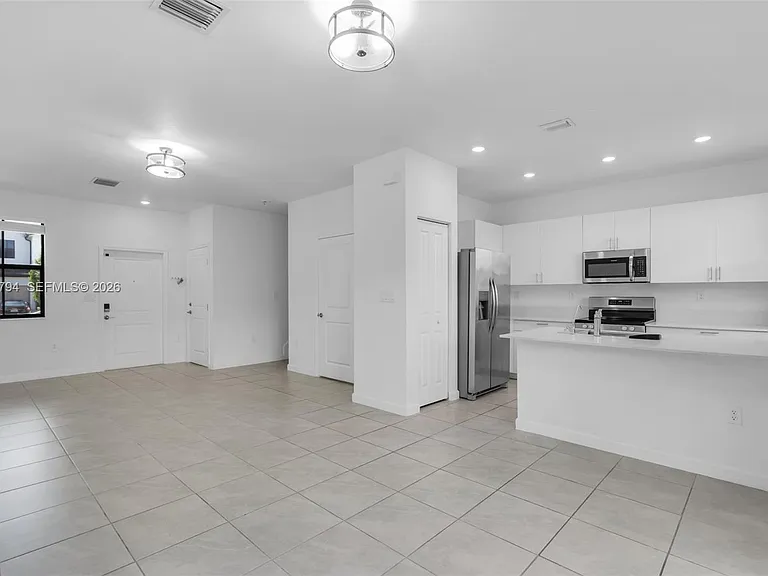 23077 SW 129th Pl — Photo 8