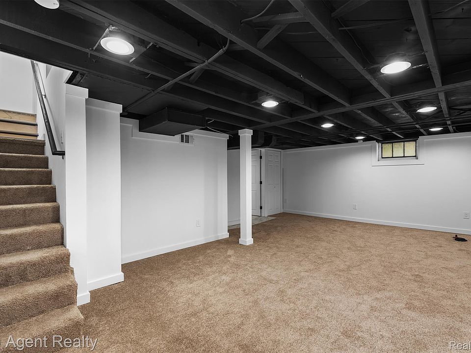 3323 Kenwood St, photo 24
