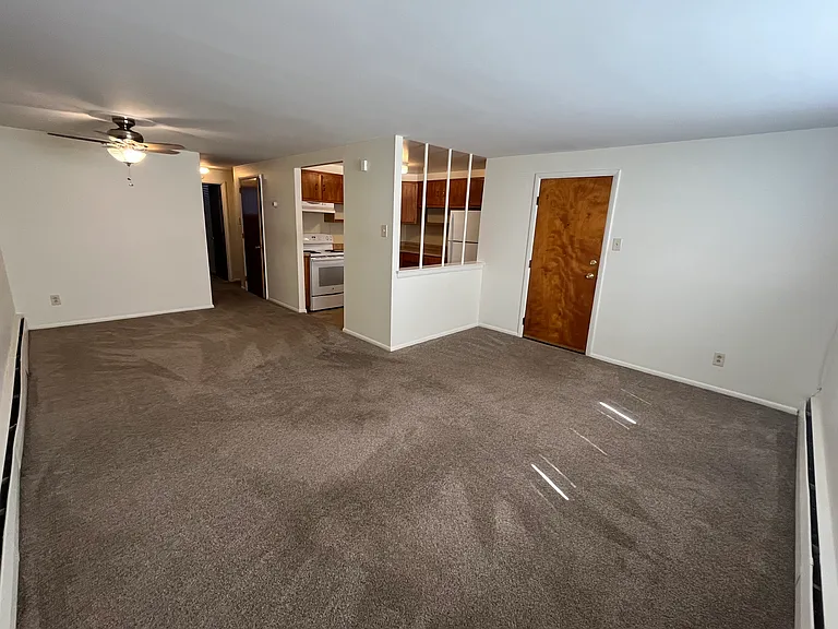 106 Starr St #A7 — Photo 1